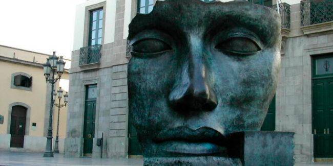 La Ciutat de les Arts acoge las esculturas de Igor Mitoraj